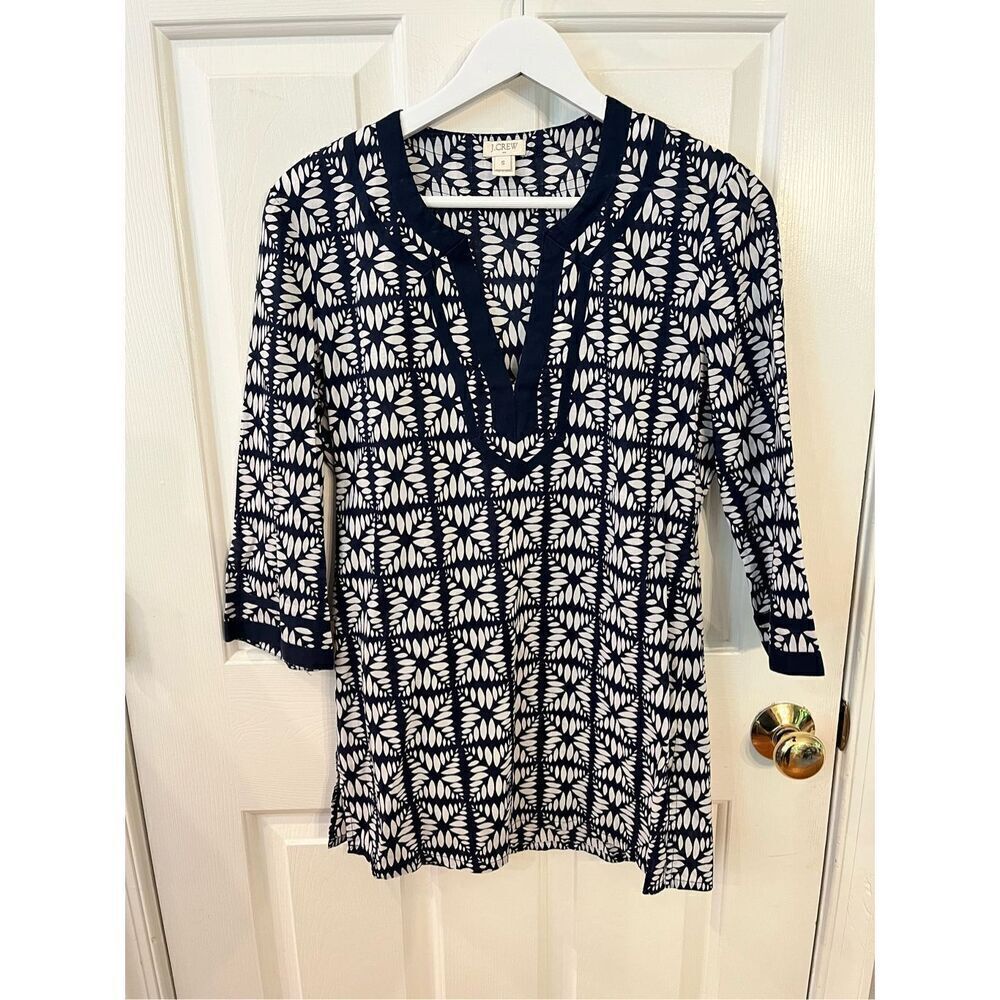 J. Crew Factory Navy & White Light Weight Tunic Top sz S EUC